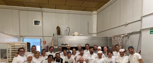 Foto de todo el equipo participante en el equipo 15 Aniversario Pan da Moa